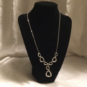 Silver Tone Necklace 16”